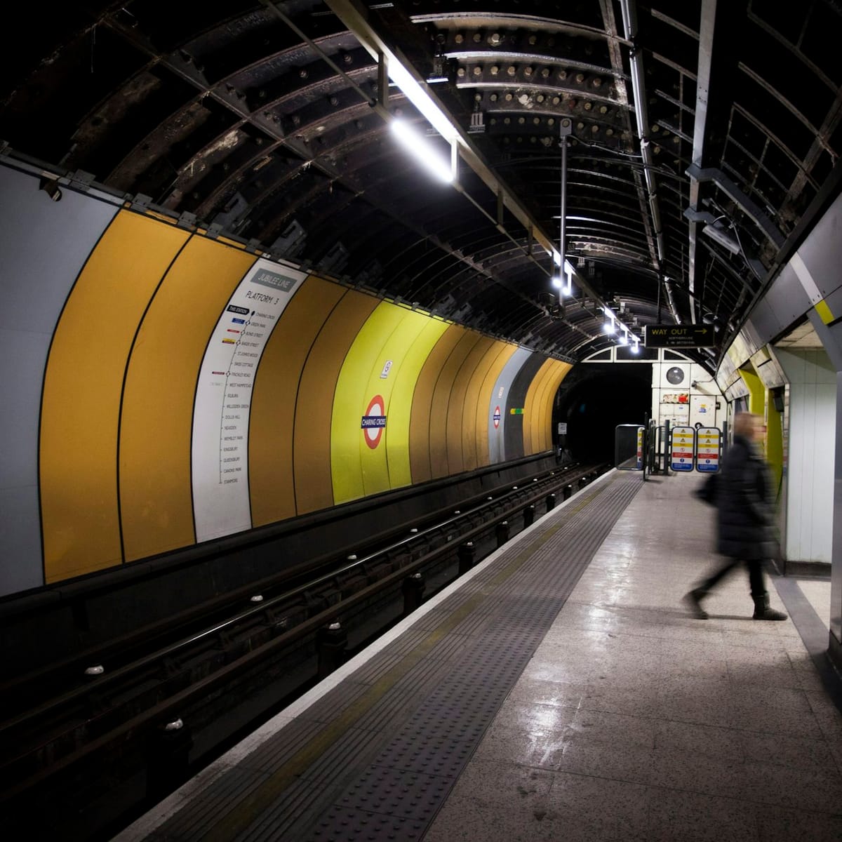 charing-cross-hidden-tube-station-tour-all-areas-access_1